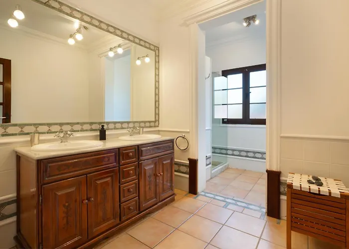 Bellavista וילה טגיסי